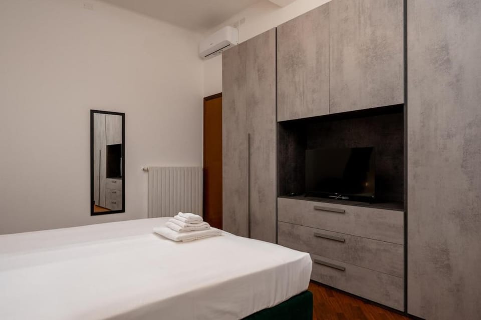 Ospedale Maggiore, Monti Boutique Apartment Apartment in Bologna