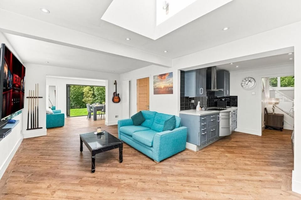 TV and multimedia, Living room