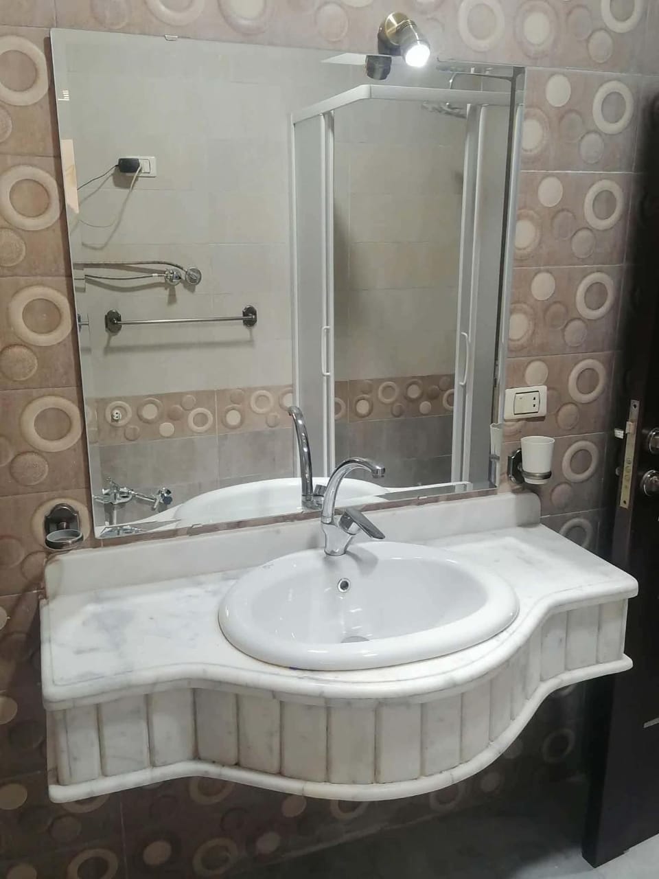 الشيخ زايد بجوار The Gate Mall Apartment in Egypt