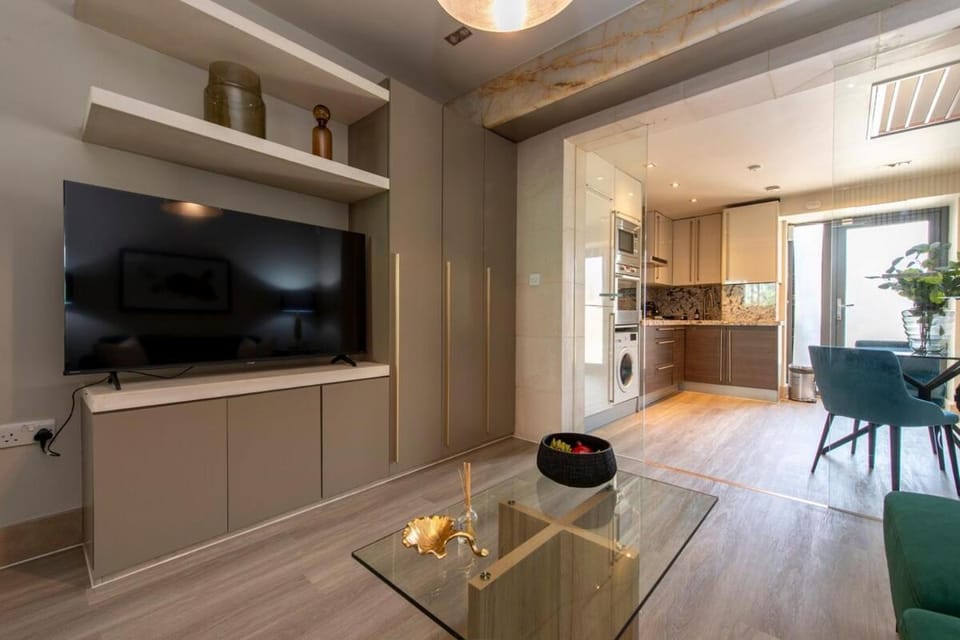 1 BR Ilford Willow GF Retreat - GF Ley Apartment in Ilford