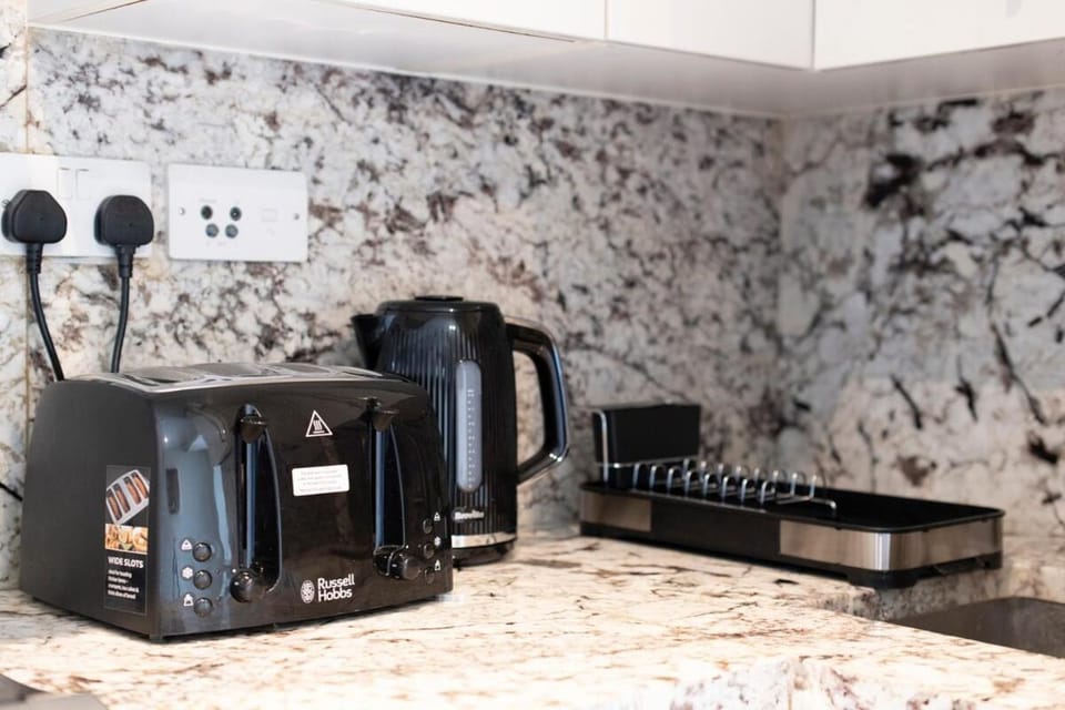 1 BR Ilford Willow GF Retreat - GF Ley Apartment in Ilford