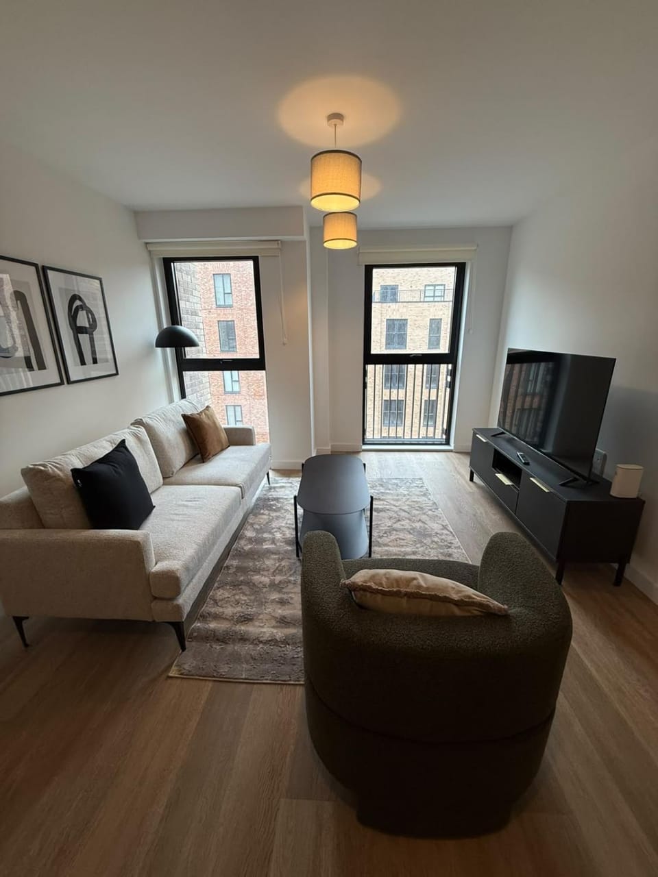 TV and multimedia, Living room, Seating area