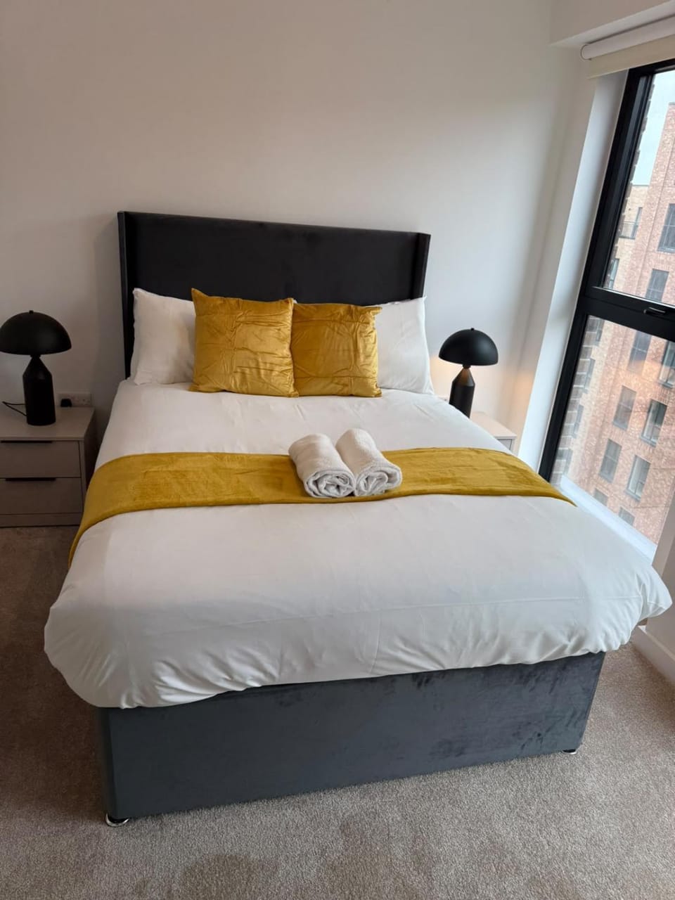 Bed, Photo of the whole room, Bedroom, towels
