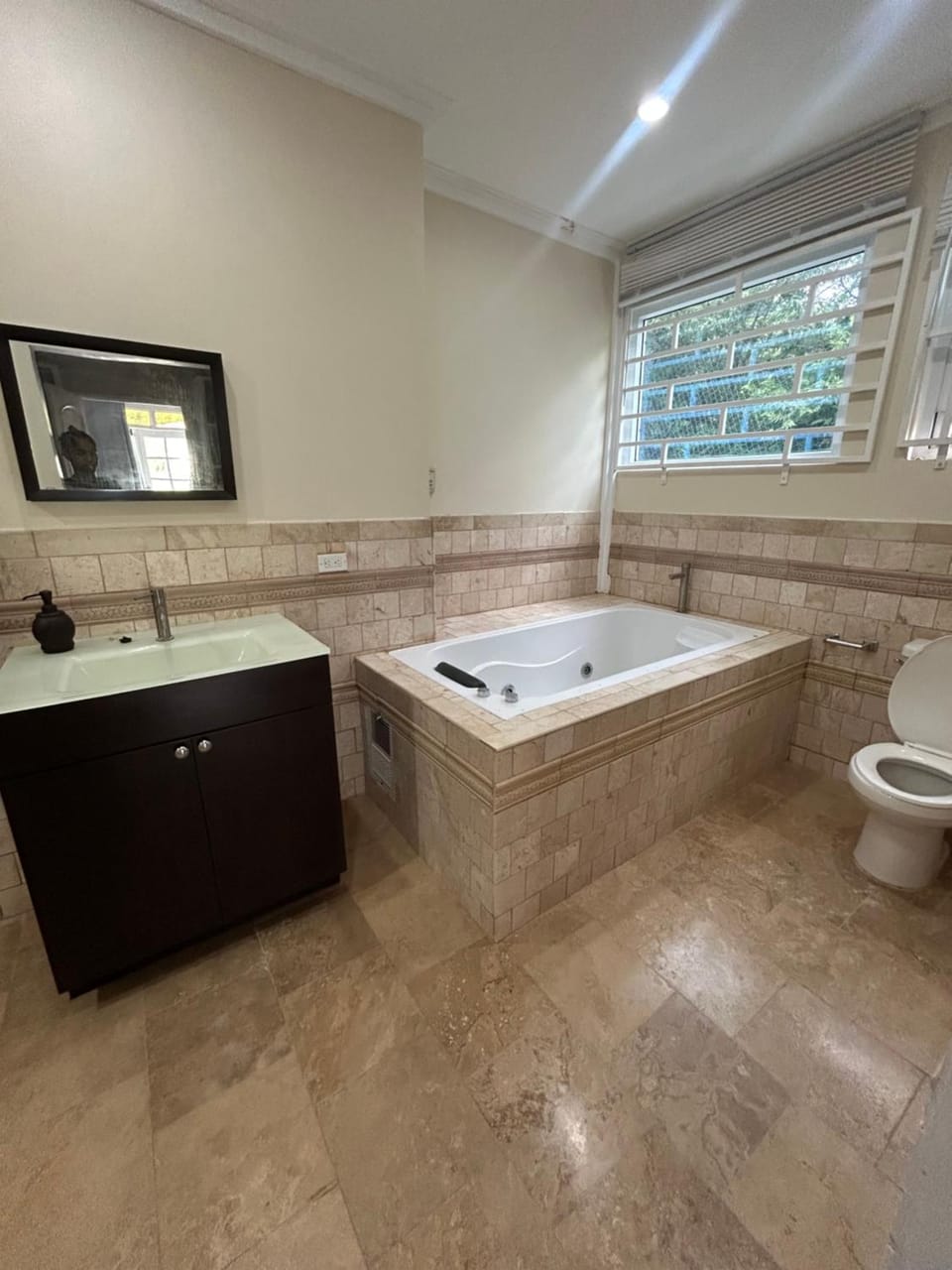 Casa Adora Bed and Breakfast in Dominica