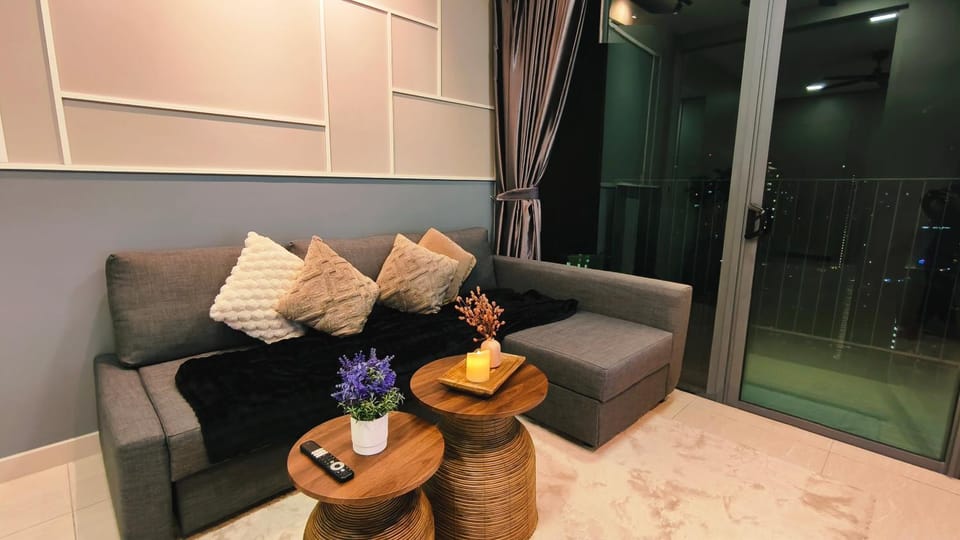 Night, Living room, Seating area