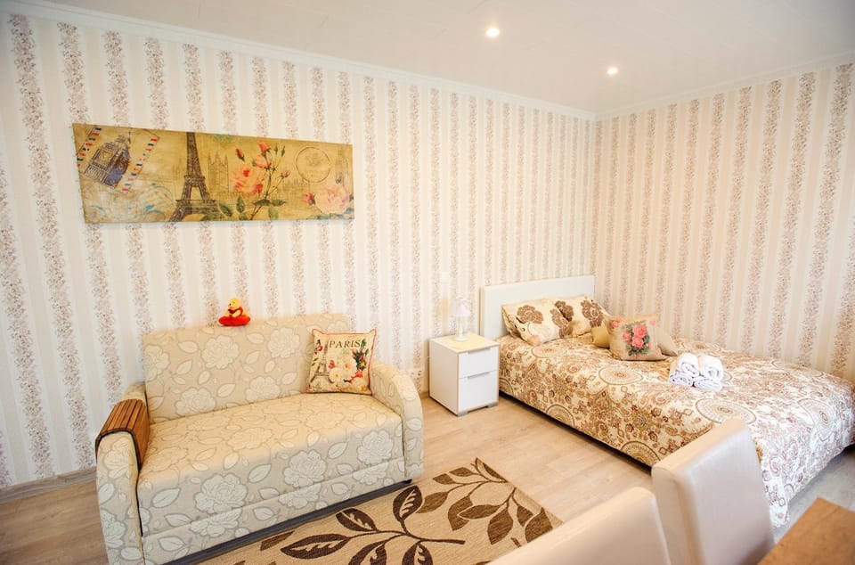 Living room, Bedroom