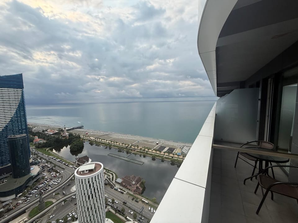 Panoramic Suite Apartments In Alliance Palace Apartment in Batumi