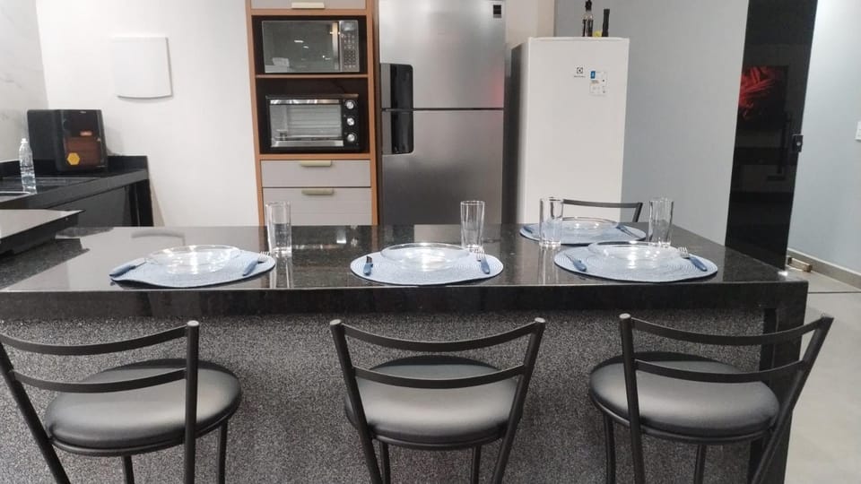 Casa Nova e Ampla para 14 Pessoas em Foz - 4 Quartos, 2 Suítes e Churrasqueira House in Foz do Iguaçu