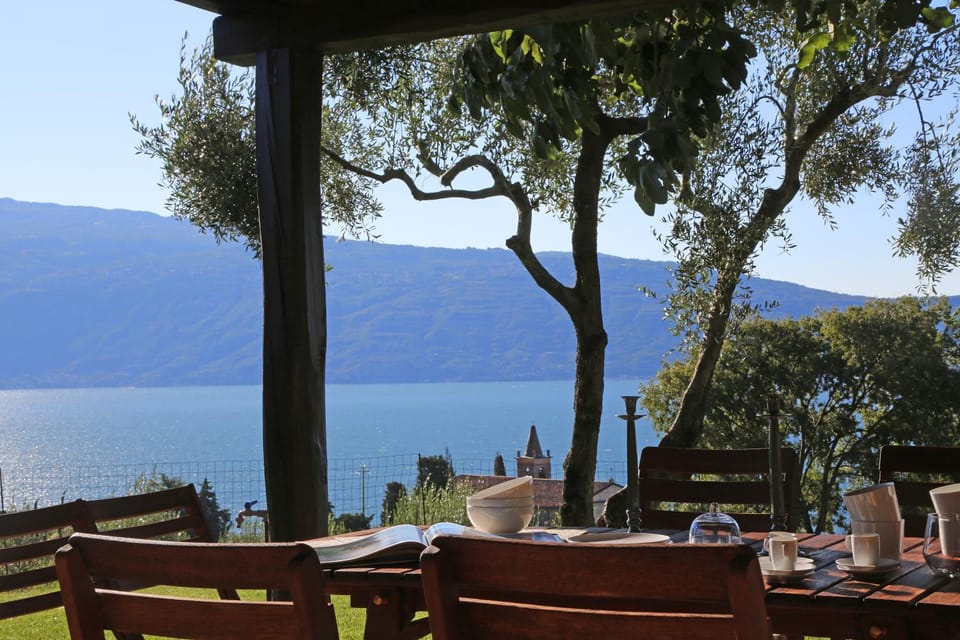 Villa dei Rosmarini Villa in Lake Garda