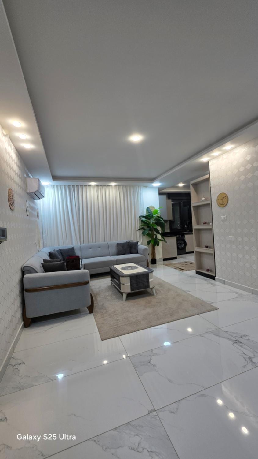 Kitchen or kitchenette, Living room, Seating area