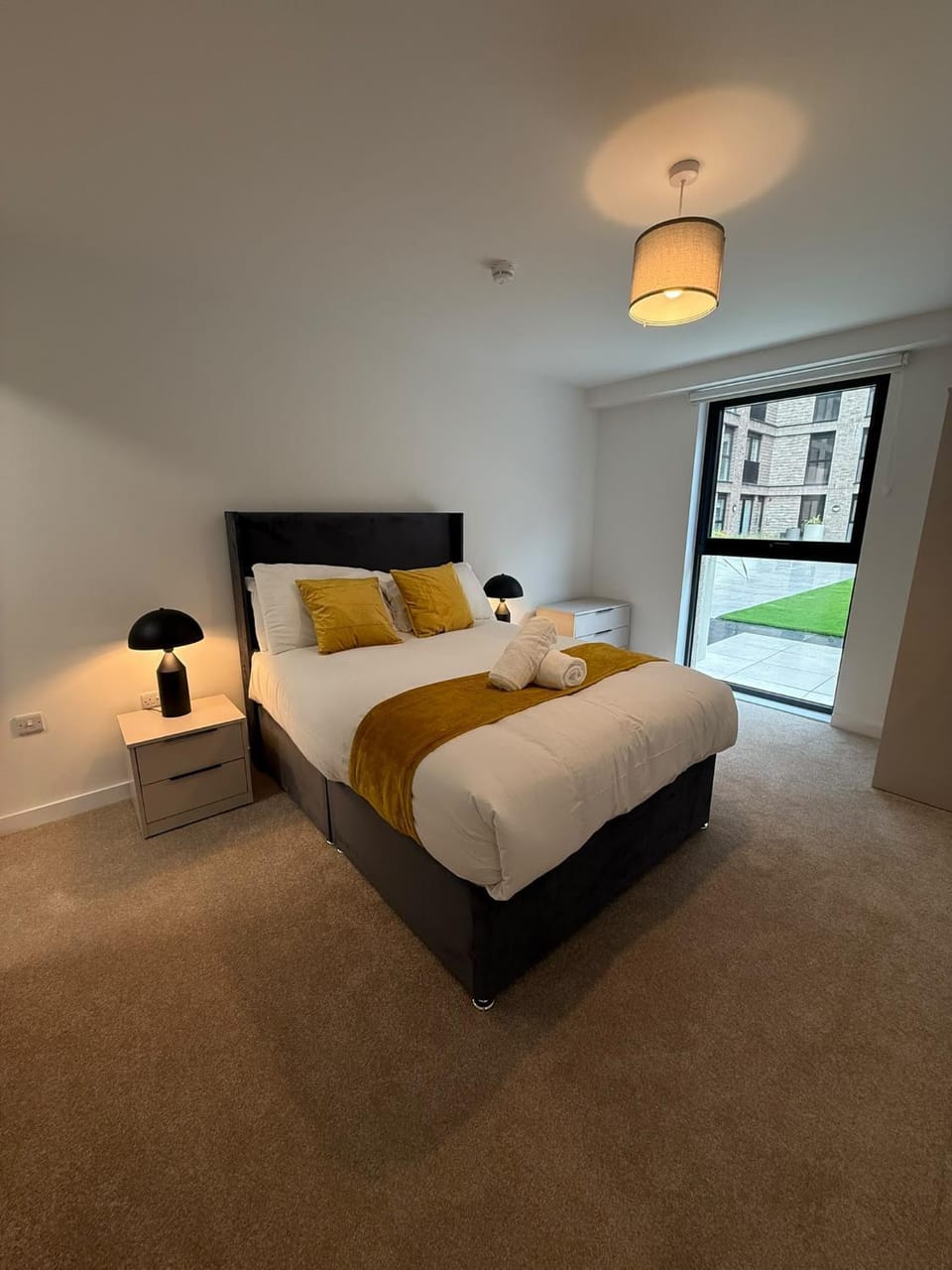 Bed, Photo of the whole room, Bedroom