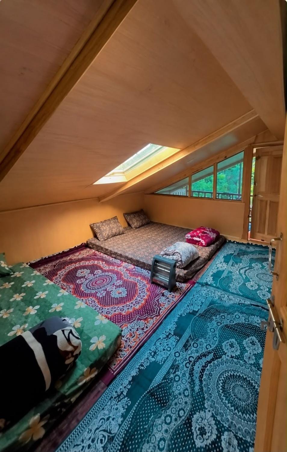 Concious cosmos cafe Vacation rental in Himachal Pradesh