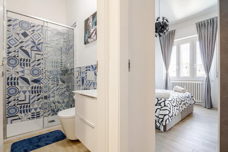 Bright Home Near Milan with 2 Bathrooms, AC & Garage Apartment in Sesto San Giovanni
