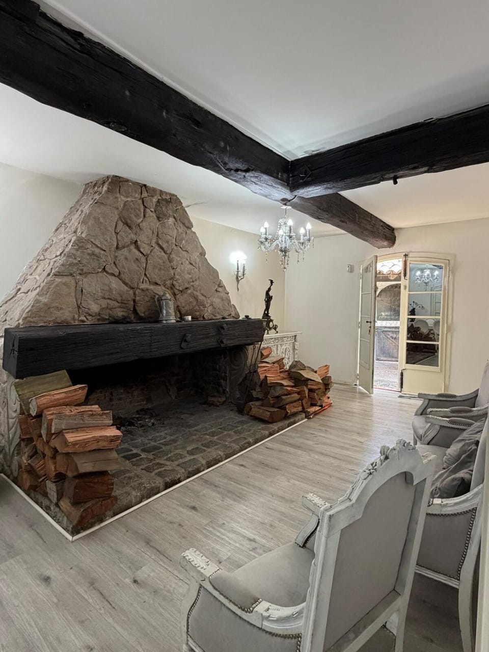 Living room, fireplace