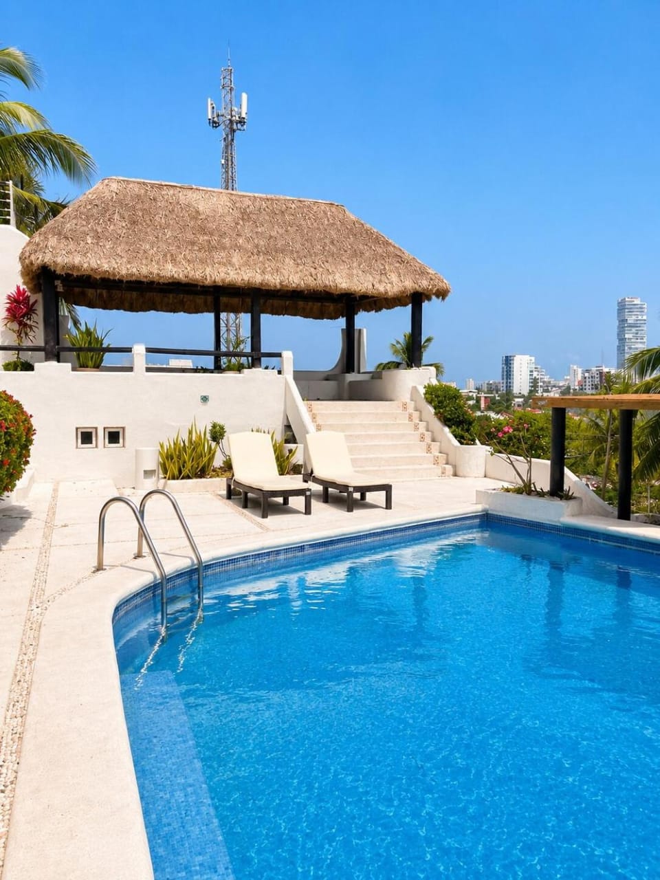 Pool view, Swimming pool