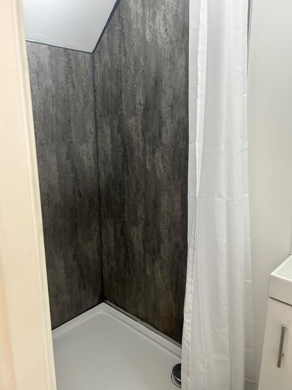 Cookridge Suites Apartment in Leeds