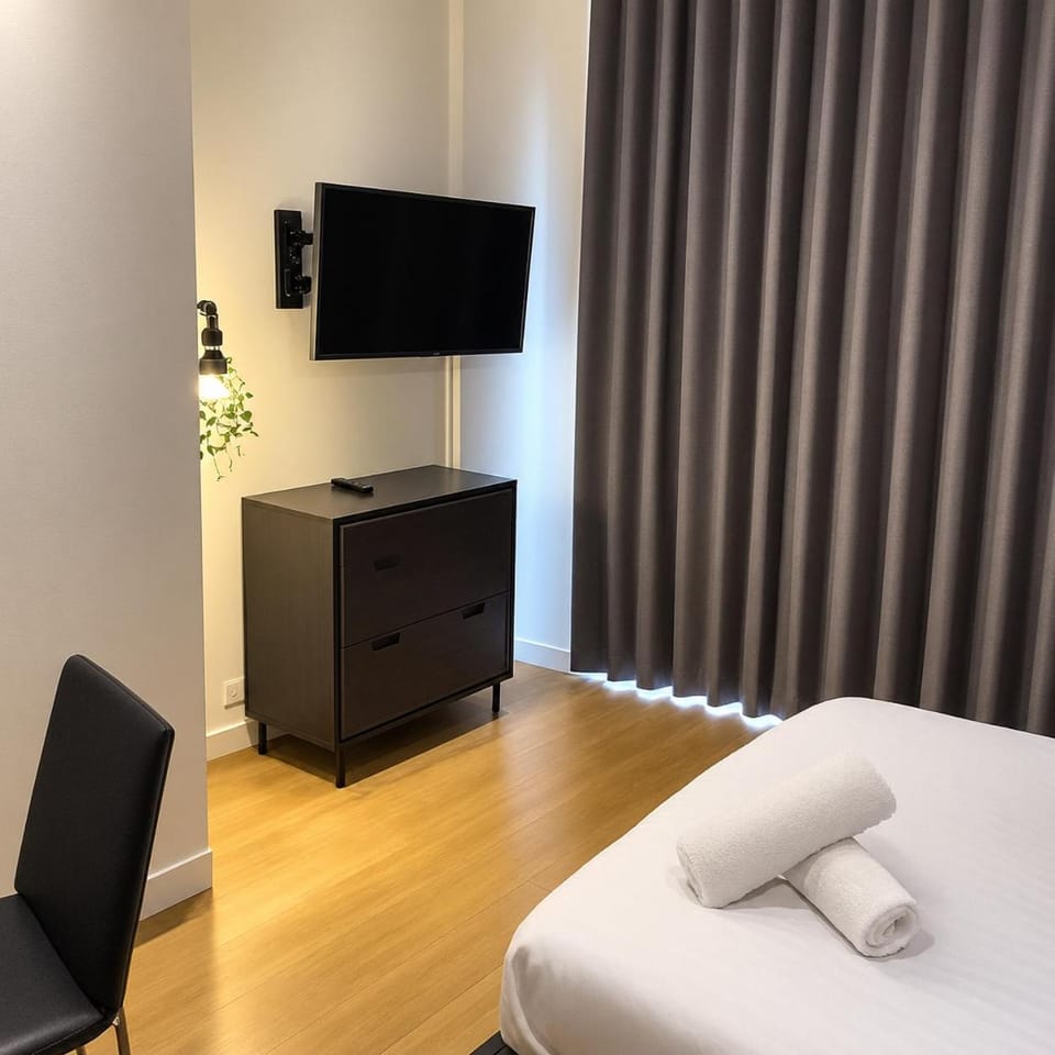 TV and multimedia, Bedroom, towels