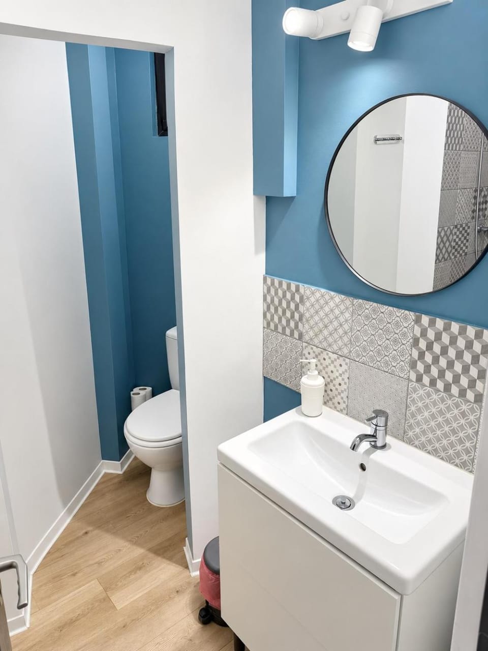 The Green Luxe Retreat Stylish Central Stay Apartment in Bucharest