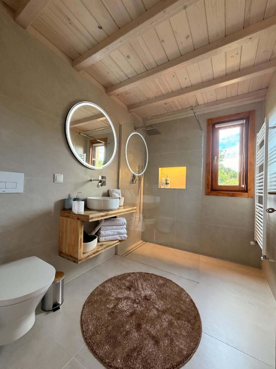 Cabanas Canastros do Xurés Apartment in Galicia