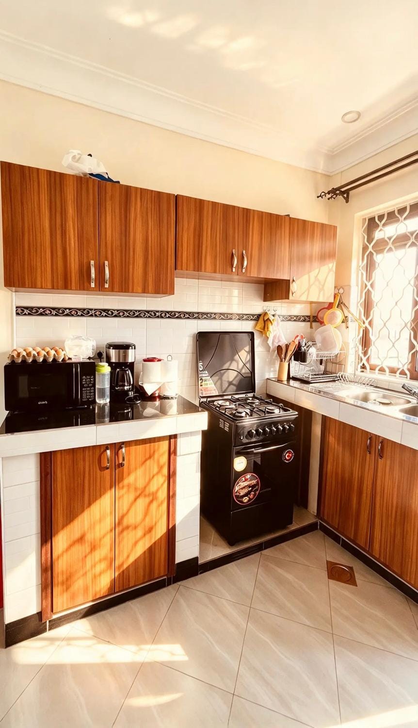 Coffee/tea facilities, Kitchen or kitchenette, oven, stove, toaster