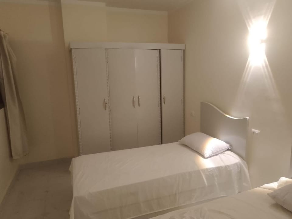 Bed, Bedroom, wardrobe
