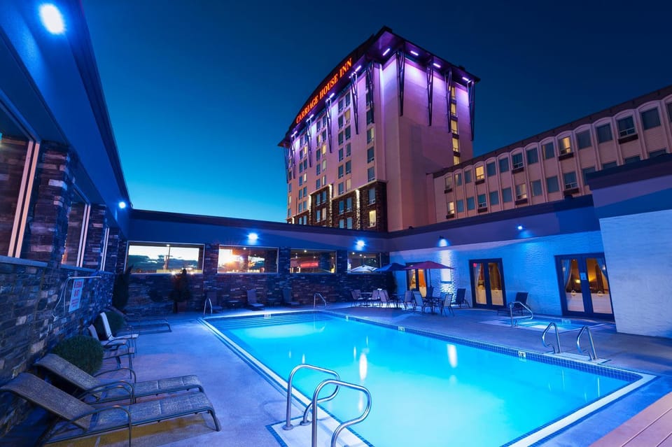 Property building, Hot Tub, Swimming pool, Sunset
