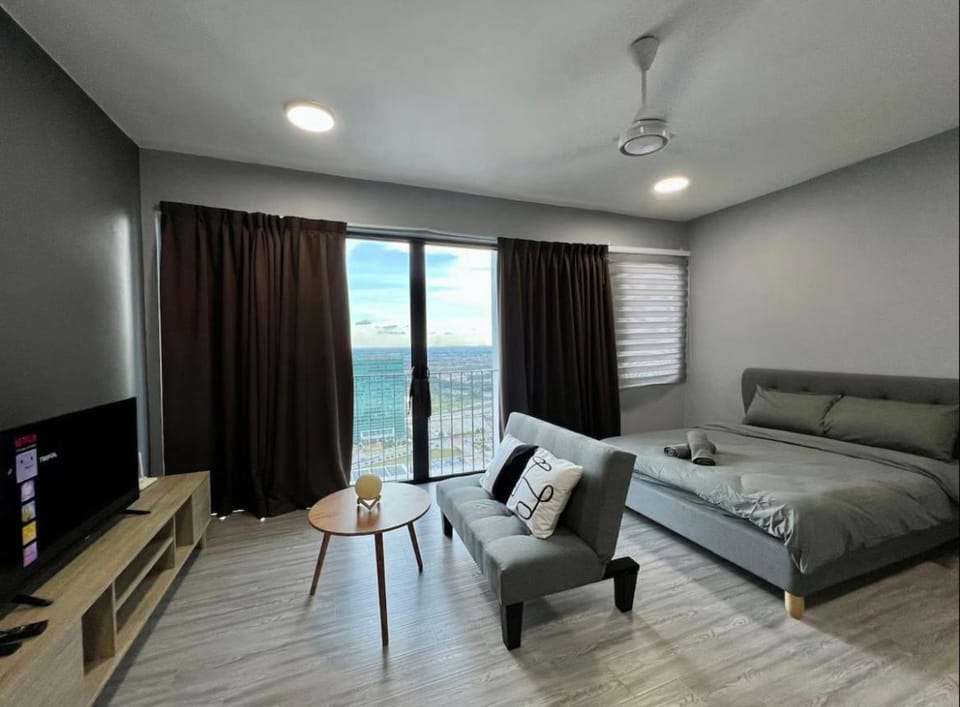 Mews Modern Suites Trefoil With Netflix WIFI Apartment in Selangor, Malaysia