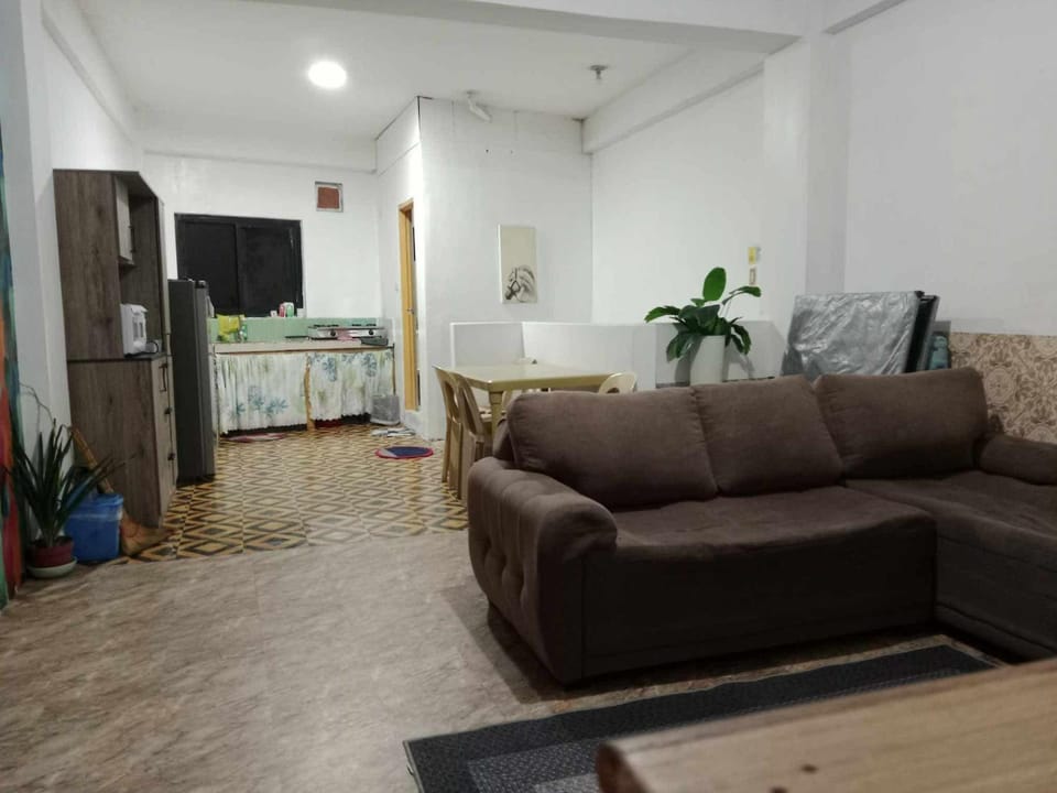 ERL's PLACE Apartment in La Union