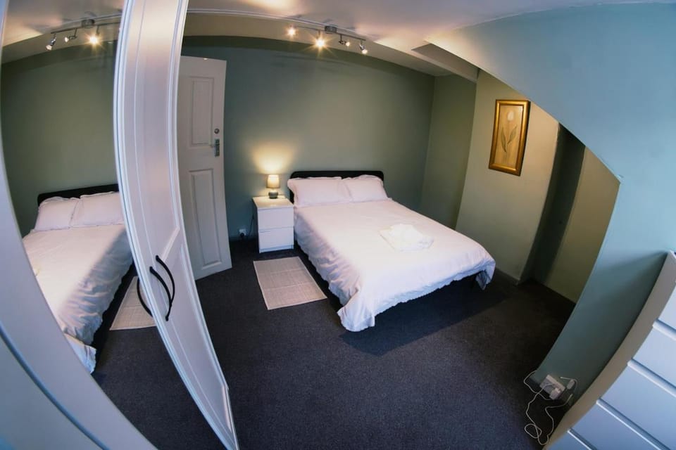 Cosy 3 Bedroom House in the Heart of Leeds House in Leeds