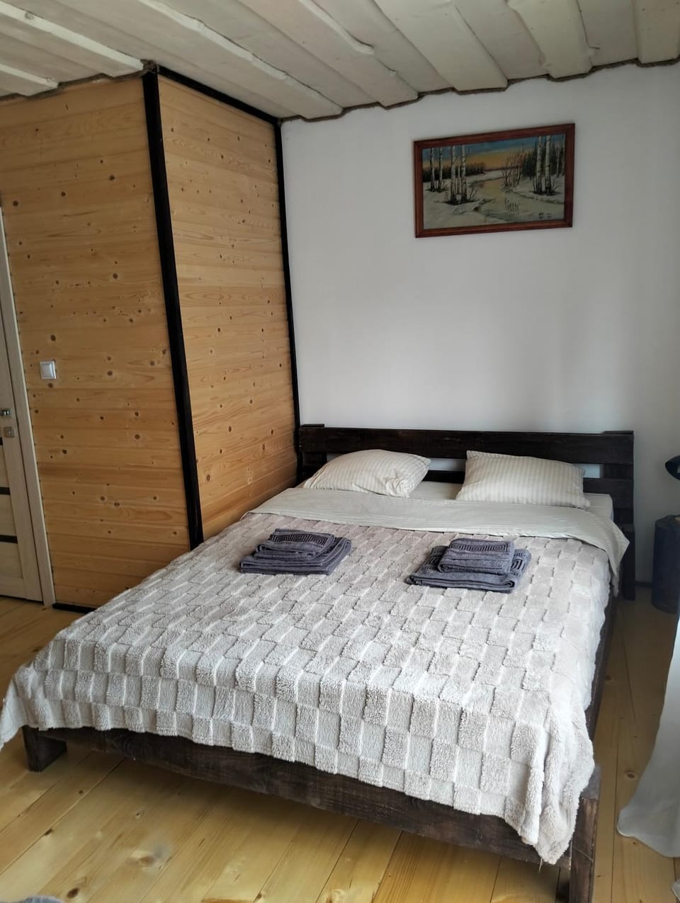 Там де добре Apartment in Ukraine