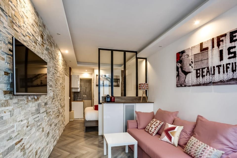 Appartement Cosy Rue de la Chaussee d'Antin - 4P Apartment in Paris