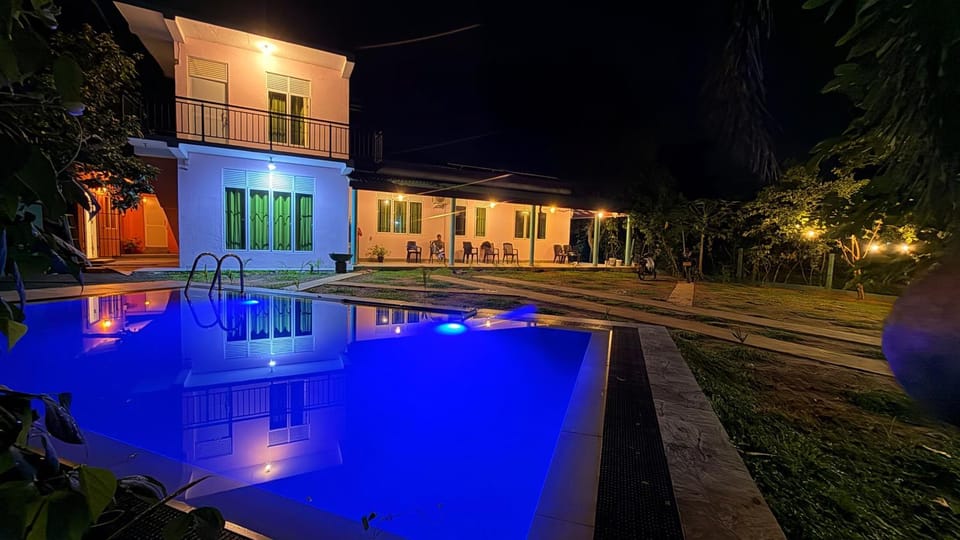 Property building, Night, Garden, Garden view, Pool view, Swimming pool, Swimming pool