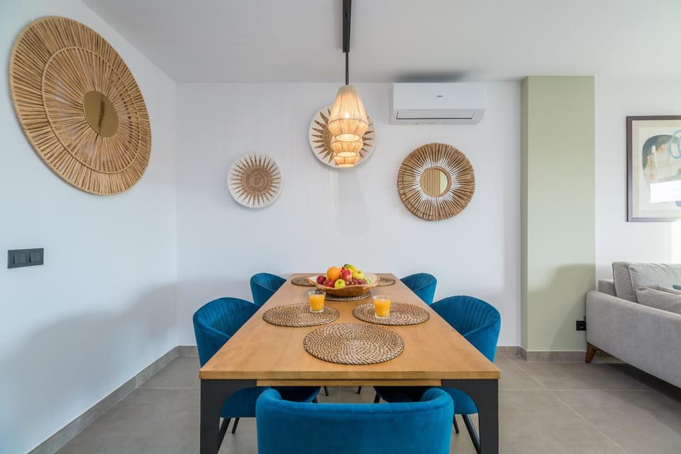 Dining area, air conditioner