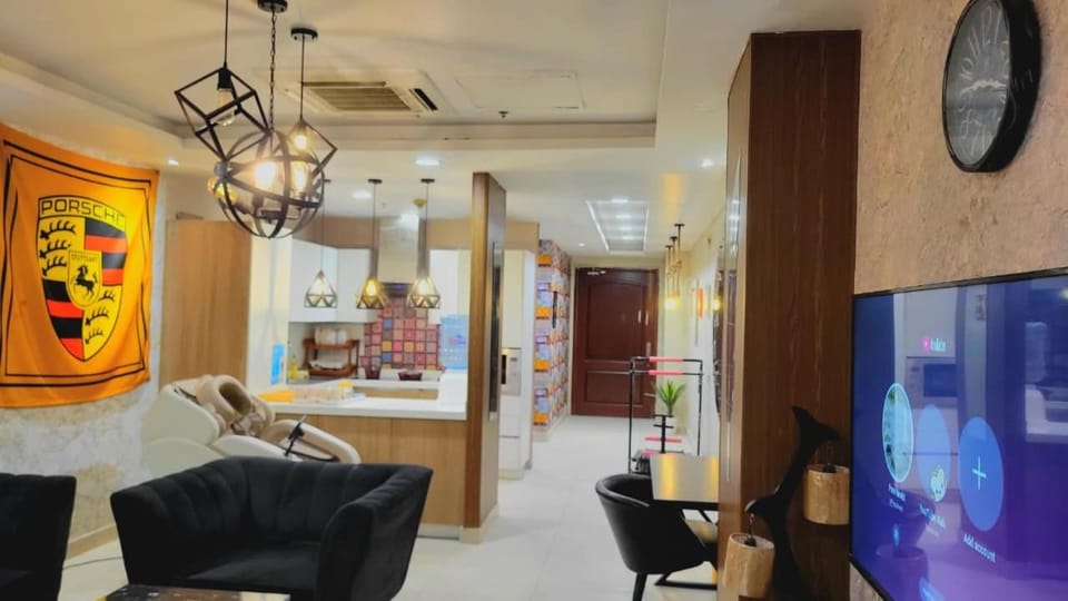 Luxurious 1BHK Goldcrest Apartment Apartment in Lahore