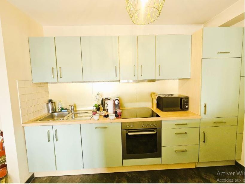 Perfect City Escape 2BR Flat w parking near the train station Apartment in Luxembourg