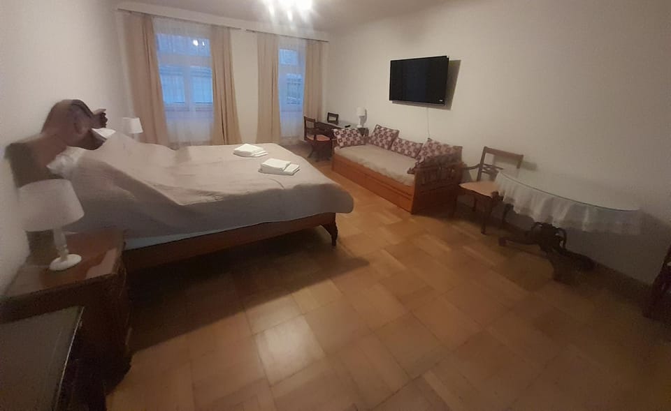 Hotel Galerie Ametyst Bed and Breakfast in Czechia