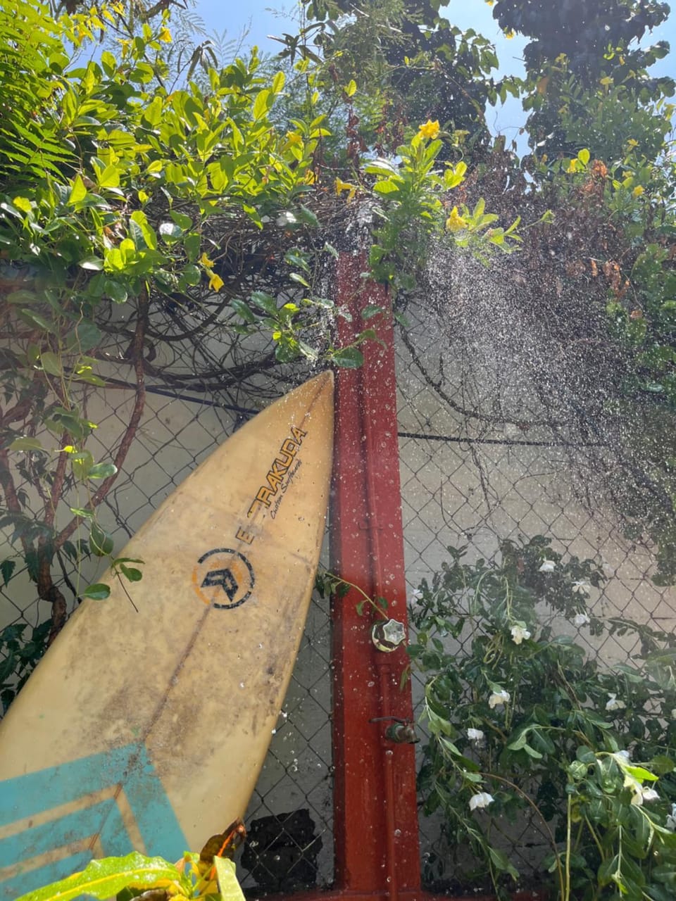 HOME 1 block close to the beach House in Brisas de Zicatela