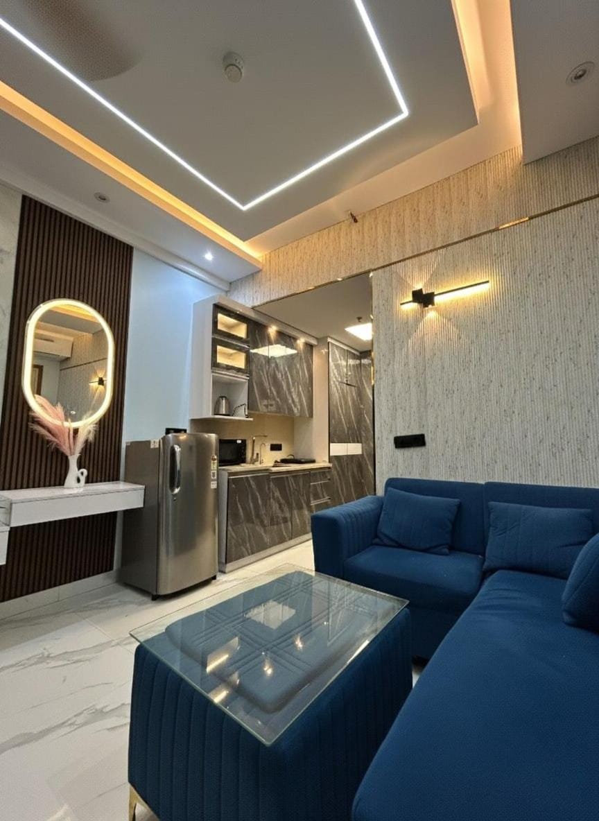 THE MOONLIGHT STUDIo Apartment in Noida