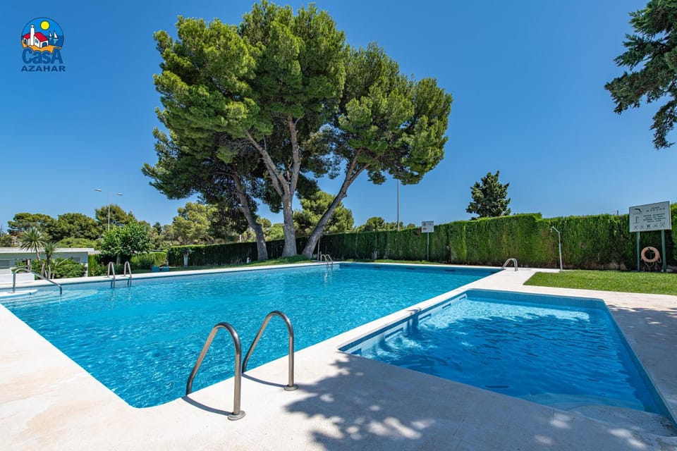 Garden, Swimming pool