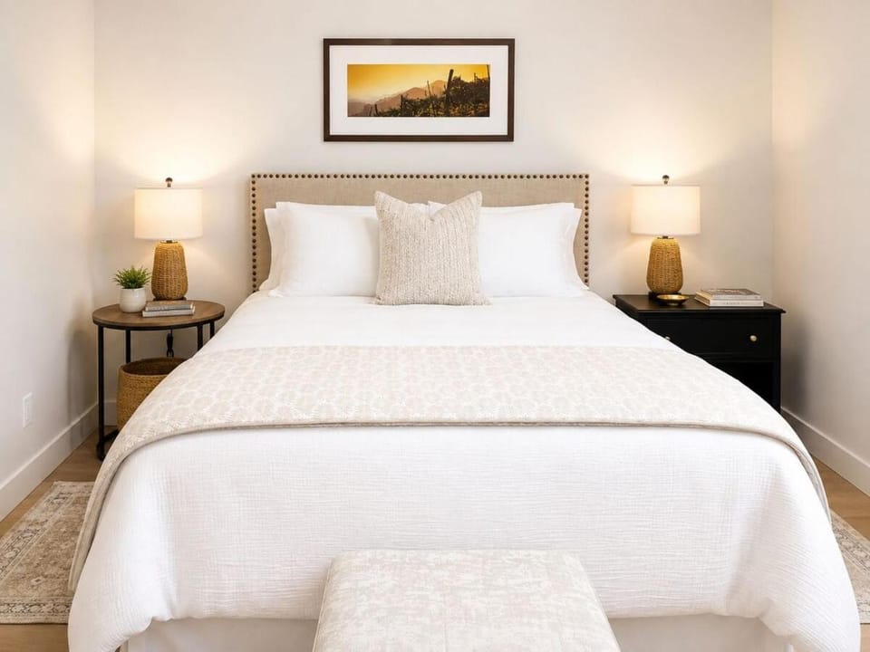 Westshore Oasis 1-Bedroom Victoria Retreat Apartment in Vancouver Island
