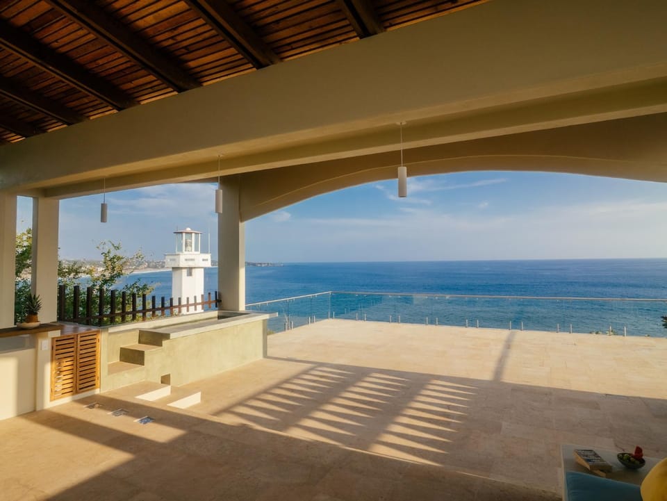 Sea view, Swimming pool