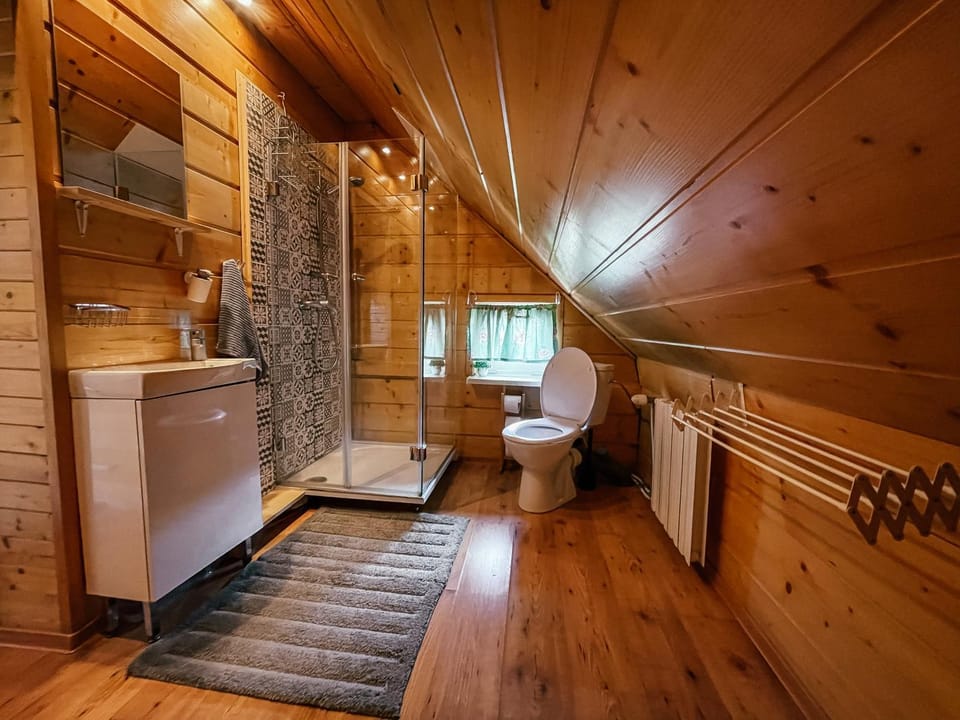 Toilet, Bathroom
