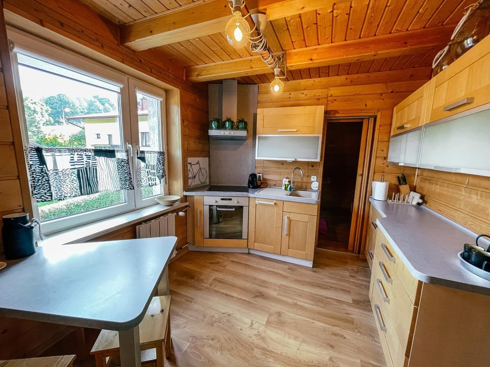 Kitchen or kitchenette, dishwasher, minibar, pet friendly, stove, toaster, kitchen