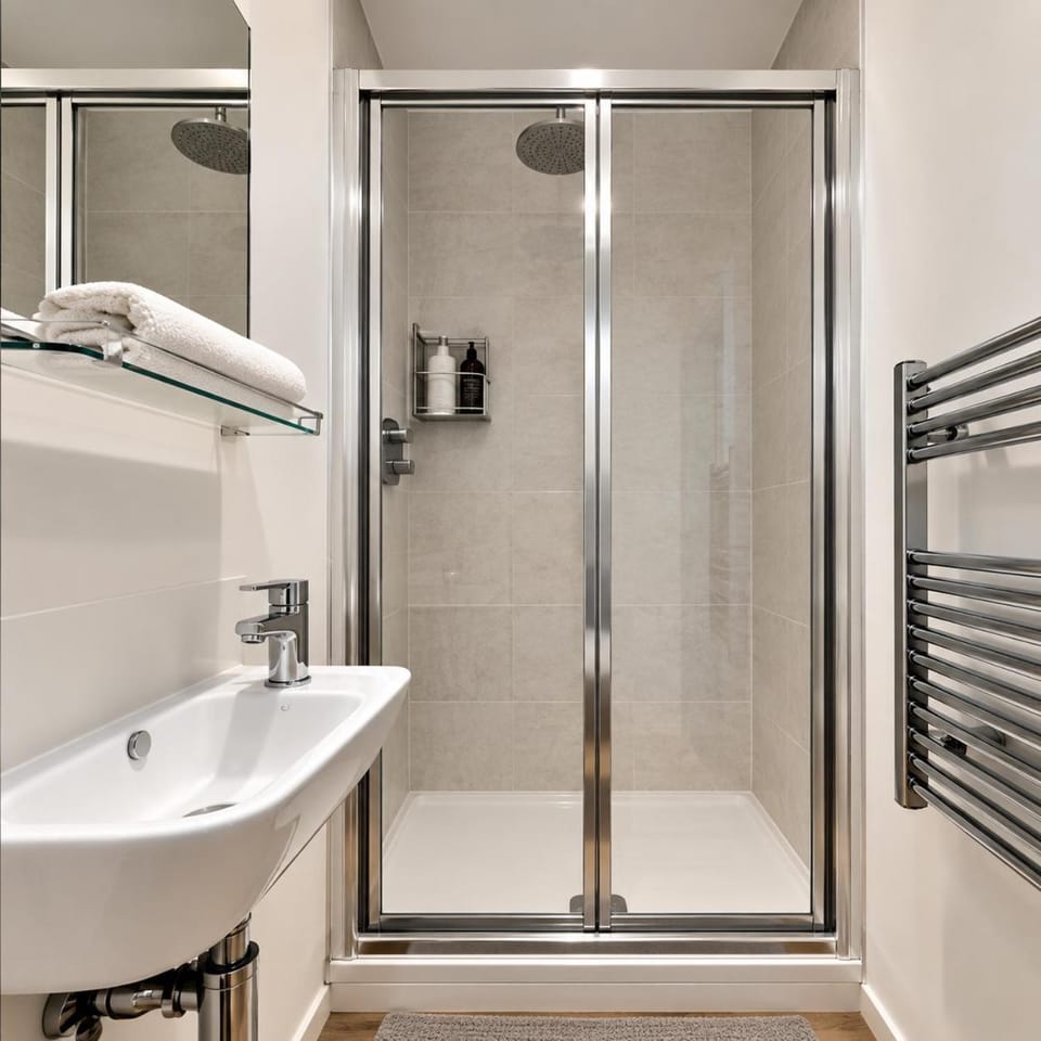 Piccadilly City Suite, Sleep 4, VH8 Apartment in City of Westminster
