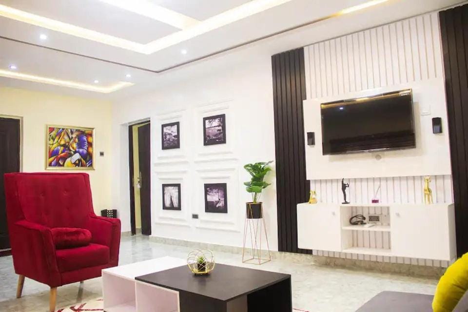 Luxury getaway apartment in a serene environment Apartment in Lagos, Nigeria