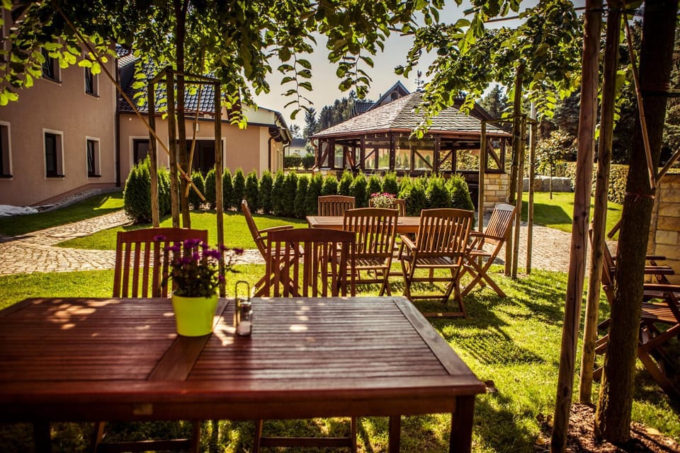 Property building, BBQ facilities, Garden, Balcony/Terrace, Garden view