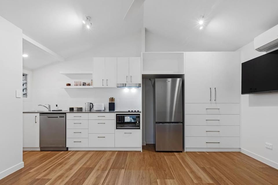 Galah on the Beach Apartment in Palm Beach