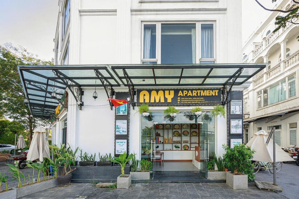 Property building, Lobby or reception