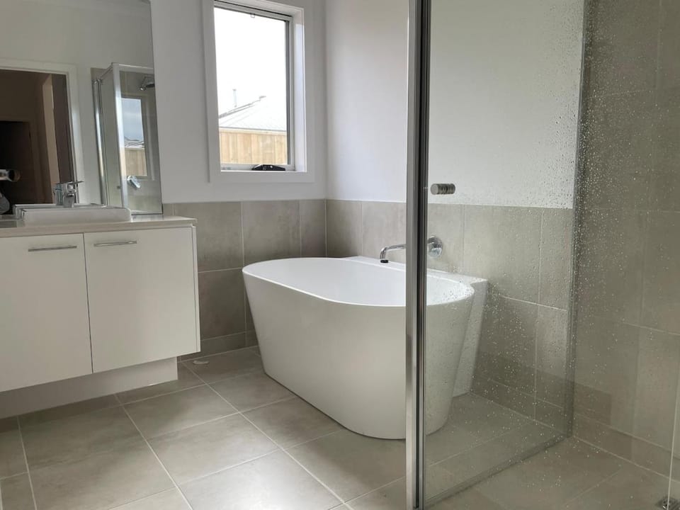 Shower, Bathroom, Bath