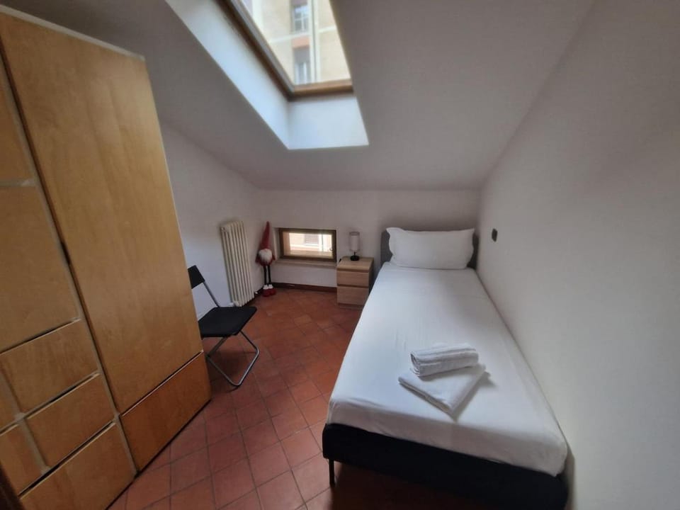 GetTheKey Mascarella 3 bedrooms Apartment in Bologna